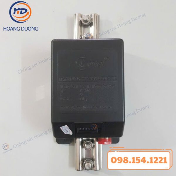 bộ đếm sét liva