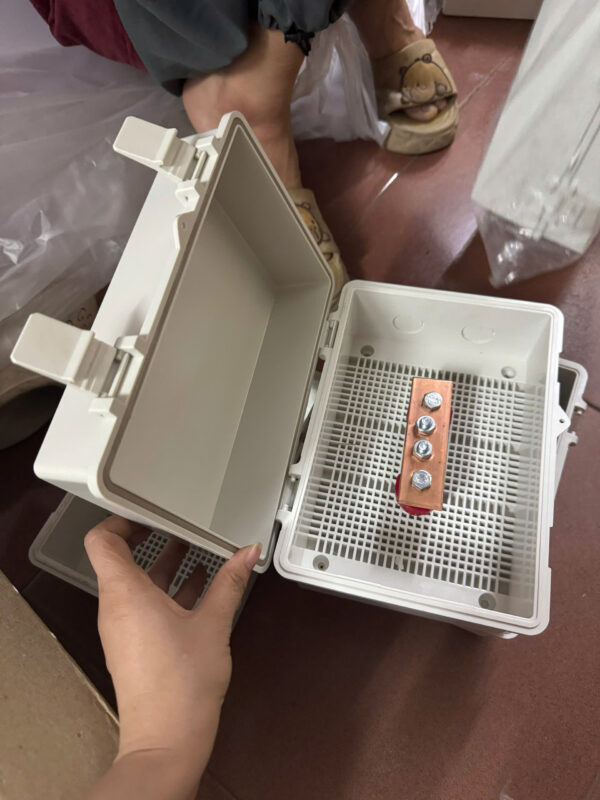 hộp kiểm tra điện trở đất